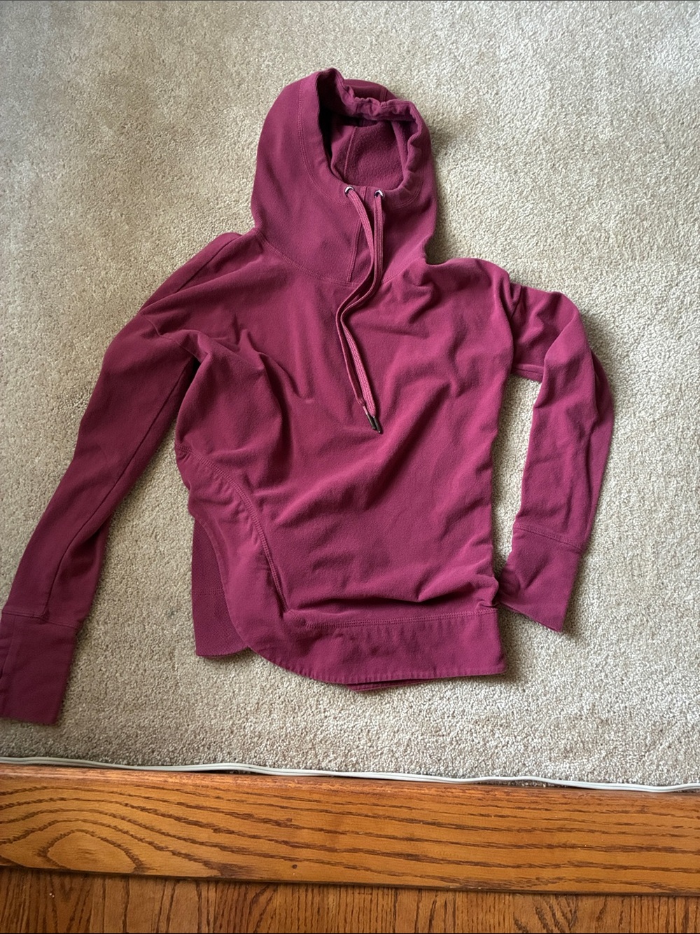 Sweaty Betty
Women’s Hooded Pullover Sweater - Plum